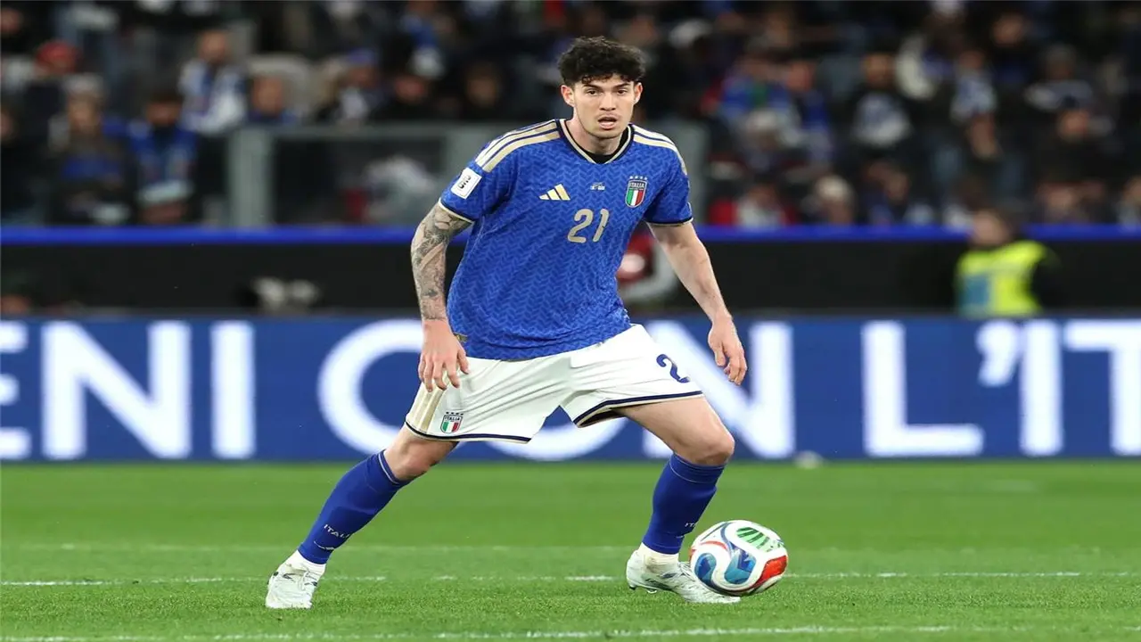 برشلونة يراقب صفقة إفريقية لتعزيز هجومه.. ويستعد لخطوة حاسمة لضم باستوني